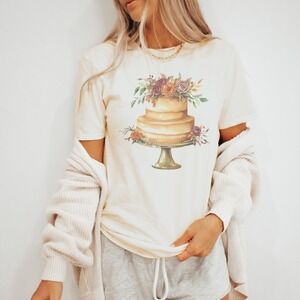 Watercolor Cake Floral Graphic Tee Elegant Vintage Style